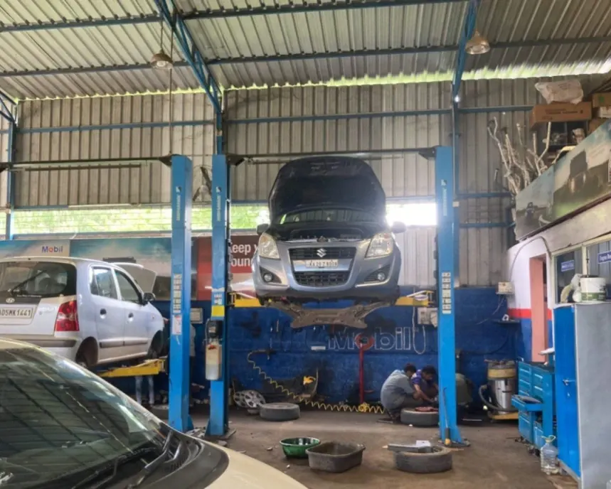KTM sports bike servicing and tune up